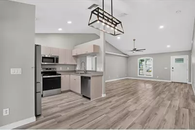 5815 33rd Drive E, Palmetto, FL 34221 - Photo 11