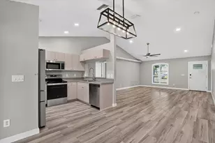 5815 33rd Dr E, Palmetto, FL 34221 - Photo 11