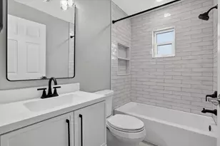 5815 33rd Dr E, Palmetto, FL 34221 - Photo 17
