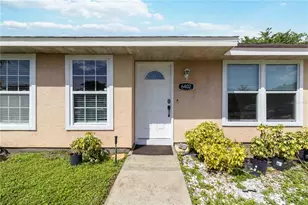 6402 34th Ave W, Bradenton, FL 34209 - Photo 3
