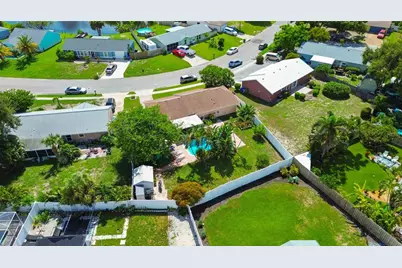 6402 34th Avenue W, Bradenton, FL 34209 - Photo 33