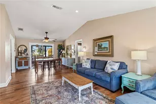 6402 34th Ave W, Bradenton, FL 34209 - Photo 5