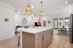 7646 Seaflower Pkwy, Bradenton, FL 34210 - Photo 11
