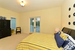 1080 Seagrove Ln, Sarasota, FL 34242 - Photo 35
