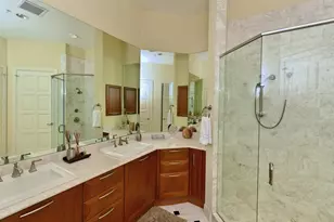 1080 Seagrove Ln, Sarasota, FL 34242 - Photo 41