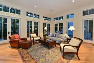 1080 Seagrove Ln, Sarasota, FL 34242 - Photo 9