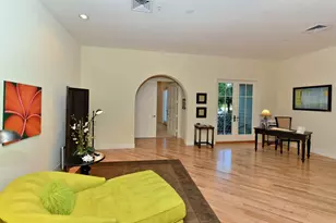 1080 Seagrove Ln, Sarasota, FL 34242 - Photo 21