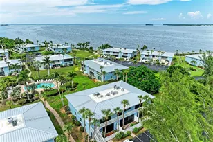 600 Manatee Ave, Holmes Beach, FL 34217 - Photo 37