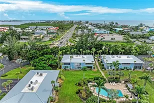 600 Manatee Ave, Holmes Beach, FL 34217 - Photo 3