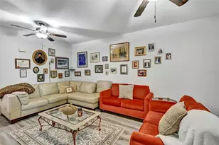 15441 Bellamar Cir, Fort Myers, FL 33908 - Photo 11