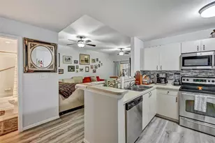 15441 Bellamar Cir, Fort Myers, FL 33908 - Photo 5