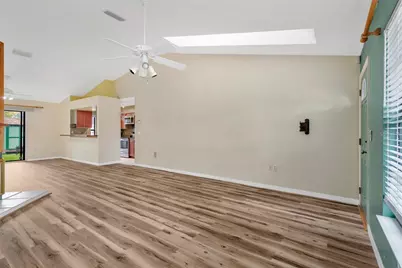 5546 34th Court E, Bradenton, FL 34203 - Photo 13