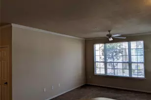 5570 Rosehill Rd, Sarasota, FL 34233 - Photo 5