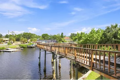 5 Venetian Court, Tarpon Springs, FL 34689 - Photo 3