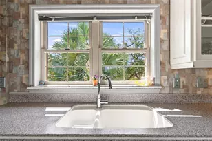 5 Venetian Ct, Tarpon Springs, FL 34689 - Photo 23