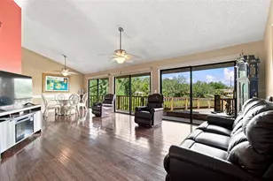 5 Venetian Ct, Tarpon Springs, FL 34689 - Photo 9
