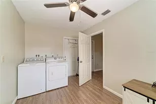 5423 21st St W, Bradenton, FL 34207 - Photo 25