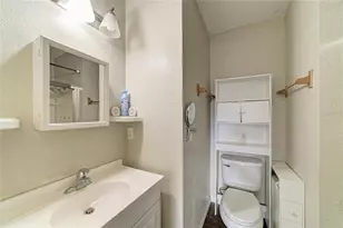 5423 21st St W, Bradenton, FL 34207 - Photo 43