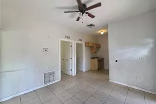 1222 17th St W, Bradenton, FL 34205 - Photo 7