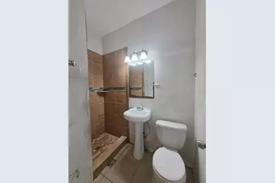 1222 17th Street W, Bradenton, FL 34205 - Photo 13