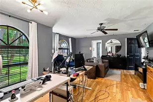902 Drakeswood Ct, Sarasota, FL 34232 - Photo 23