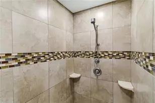 902 Drakeswood Ct, Sarasota, FL 34232 - Photo 29