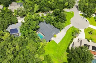 902 Drakeswood Ct, Sarasota, FL 34232 - Photo 45