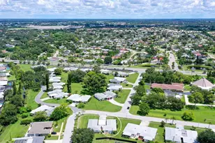 6906 Curtiss Ave, Sarasota, FL 34231 - Photo 43