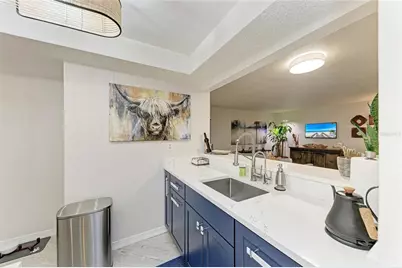 2121 Wood Street #113, Sarasota, FL 34237 - Photo 9