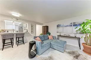 2121 Wood St, Sarasota, FL 34237 - Photo 7
