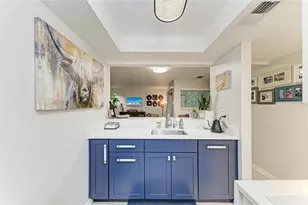 2121 Wood St, Sarasota, FL 34237 - Photo 13