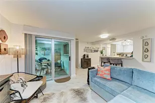 2121 Wood St, Sarasota, FL 34237 - Photo 5