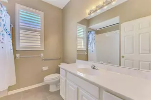 6721 Carlyle Ln, Sarasota, FL 34243 - Photo 33