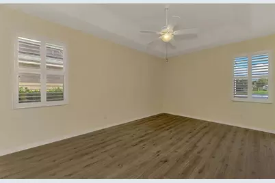 6721 Carlyle Lane, Sarasota, FL 34243 - Photo 25