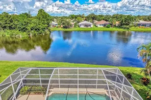 6721 Carlyle Ln, Sarasota, FL 34243 - Photo 43