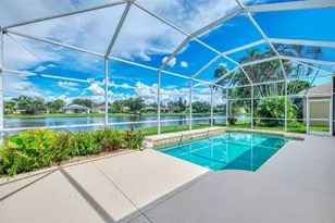 6721 Carlyle Ln, Sarasota, FL 34243 - Photo 37