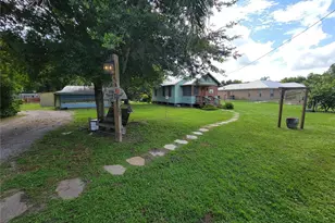 900 Bokhara Pl, Sarasota, FL 34232 - Photo 25