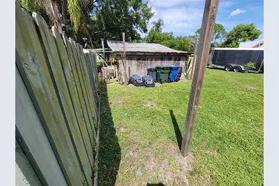900 Bokhara Place, Sarasota, FL 34232 - Photo 17