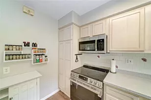 5423 21st St W, Bradenton, FL 34207 - Photo 15