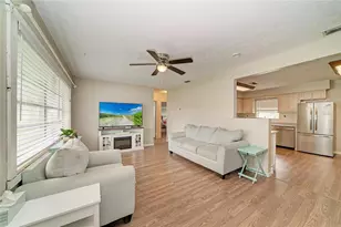 5423 21st St W, Bradenton, FL 34207 - Photo 9