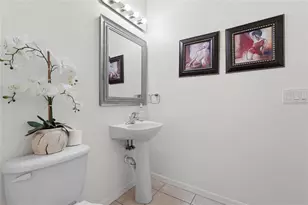 1729 Pinyon Pine Dr, Sarasota, FL 34240 - Photo 33