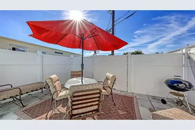 2036 S Mobile Estates Drive, Sarasota, FL 34231 - Photo 15