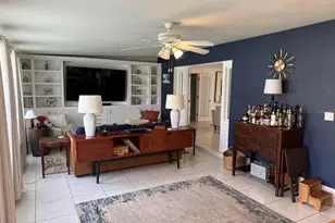 4951 Sawyer Rd, Sarasota, FL 34233 - Photo 11