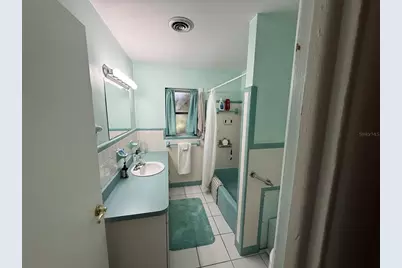 4951 Sawyer Road, Sarasota, FL 34233 - Photo 19