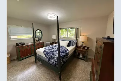 4951 Sawyer Road, Sarasota, FL 34233 - Photo 17