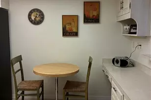 1100 Benjamin Franklin Dr, Sarasota, FL 34236 - Photo 5