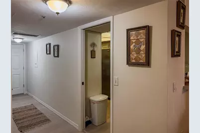 1100 Benjamin Franklin Drive #503, Sarasota, FL 34236 - Photo 9