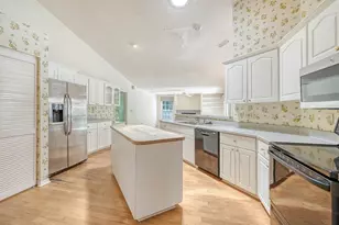 4481 Oak View Dr, Sarasota, FL 34232 - Photo 19