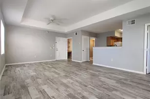 3005 Chianti Ct, Sarasota, FL 34237 - Photo 5