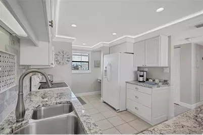 6480 Midnight Pass Road #612, Sarasota, FL 34242 - Photo 21